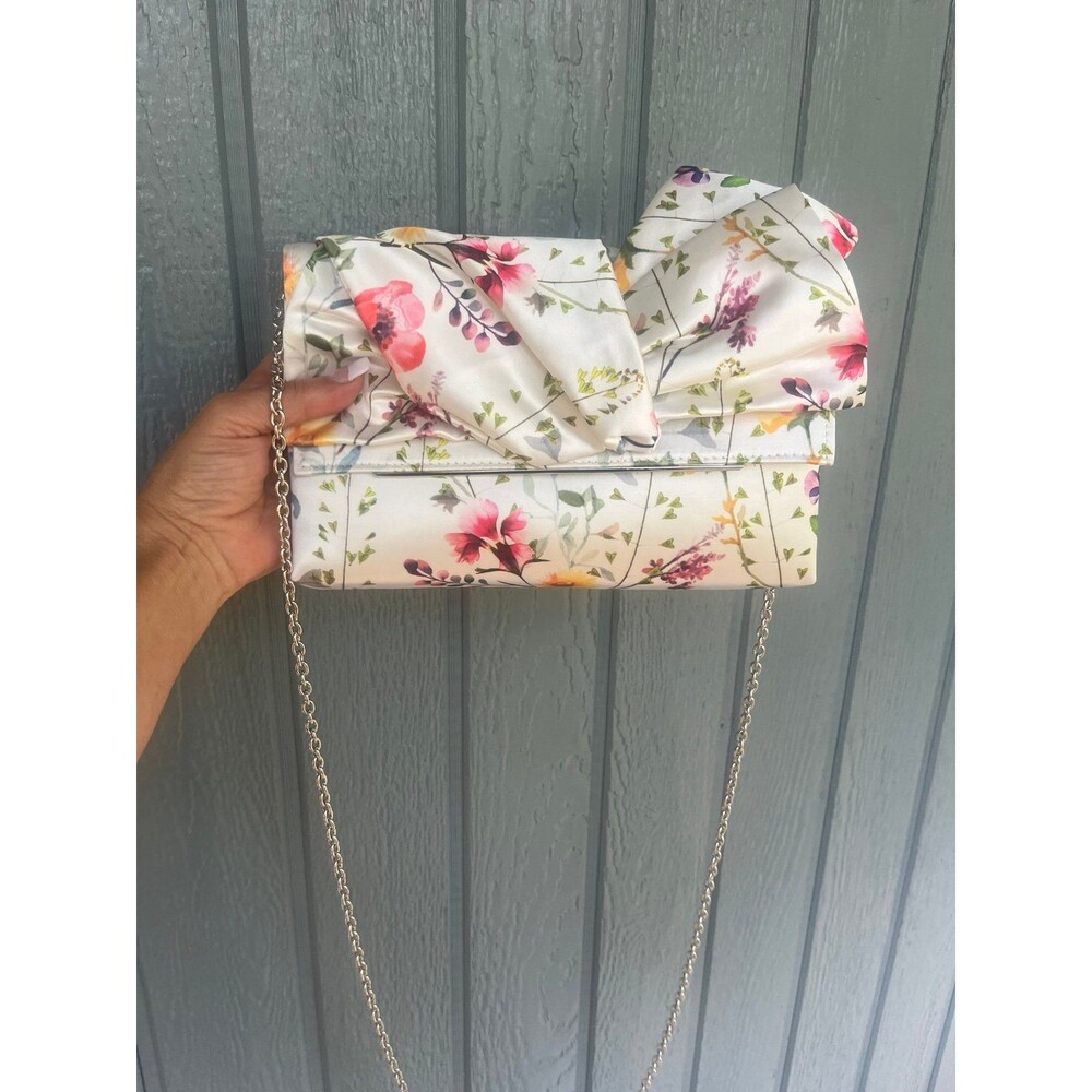 NWT Badgley Mischka Signature Bow Envelope Clutch